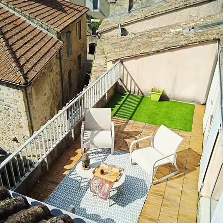 Terrasse Bord D'ardeche *